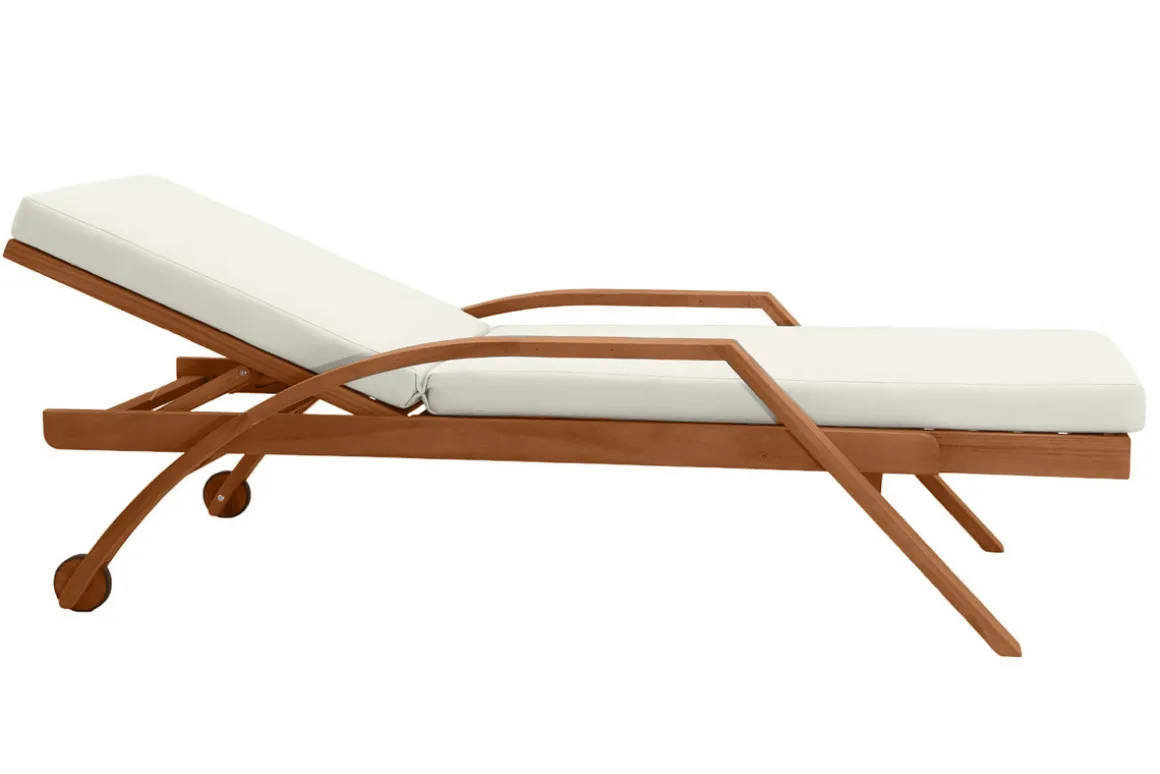 Miliboo Chaise Longue-Bain de soleil écru et bois massif MALAGA