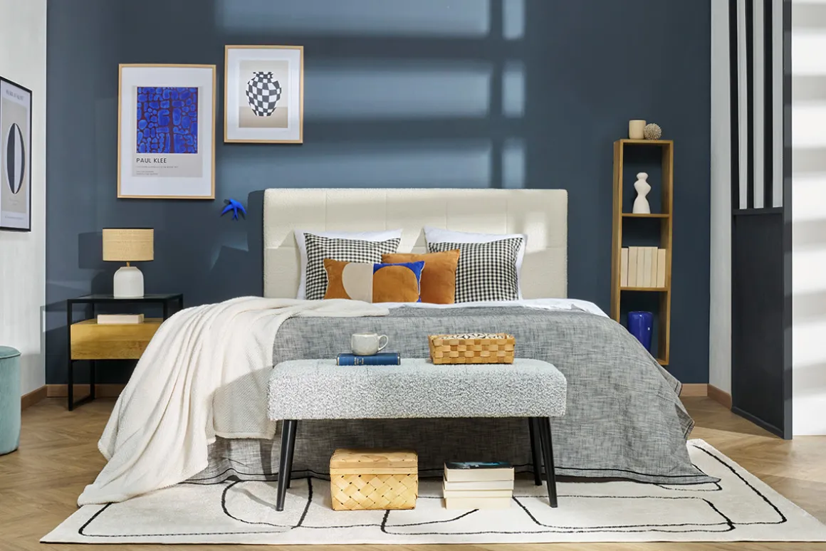 Miliboo Banc|Bout De Lit-Banc design capitonné en tissu effet laine bouclée gris chiné et métal noir L96 cm GUESTA