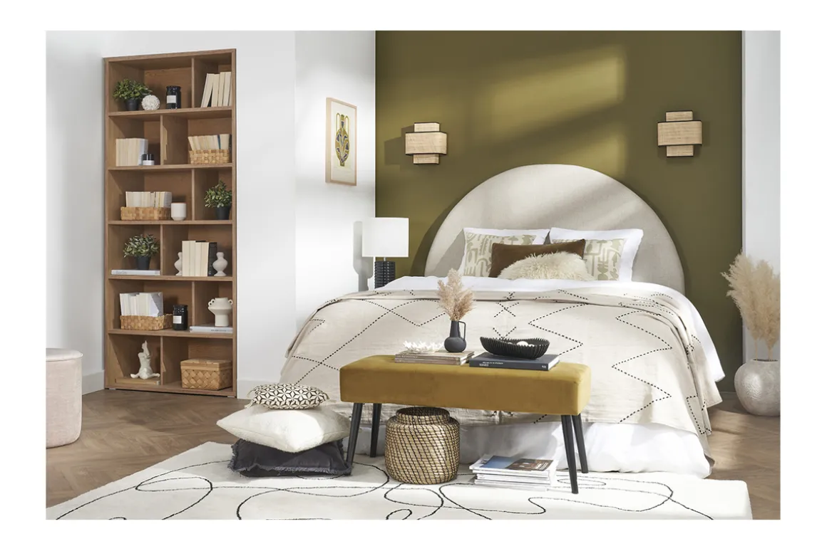 Miliboo Bout De Lit-Banc design capitonné en velours terre brûlée et métal noir L95 cm GUESTA