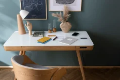 Miliboo Bureau Design-Bureau connecté multimédia avec tiroir en verre noir et bois foncé noyer L120 cm CLEVER