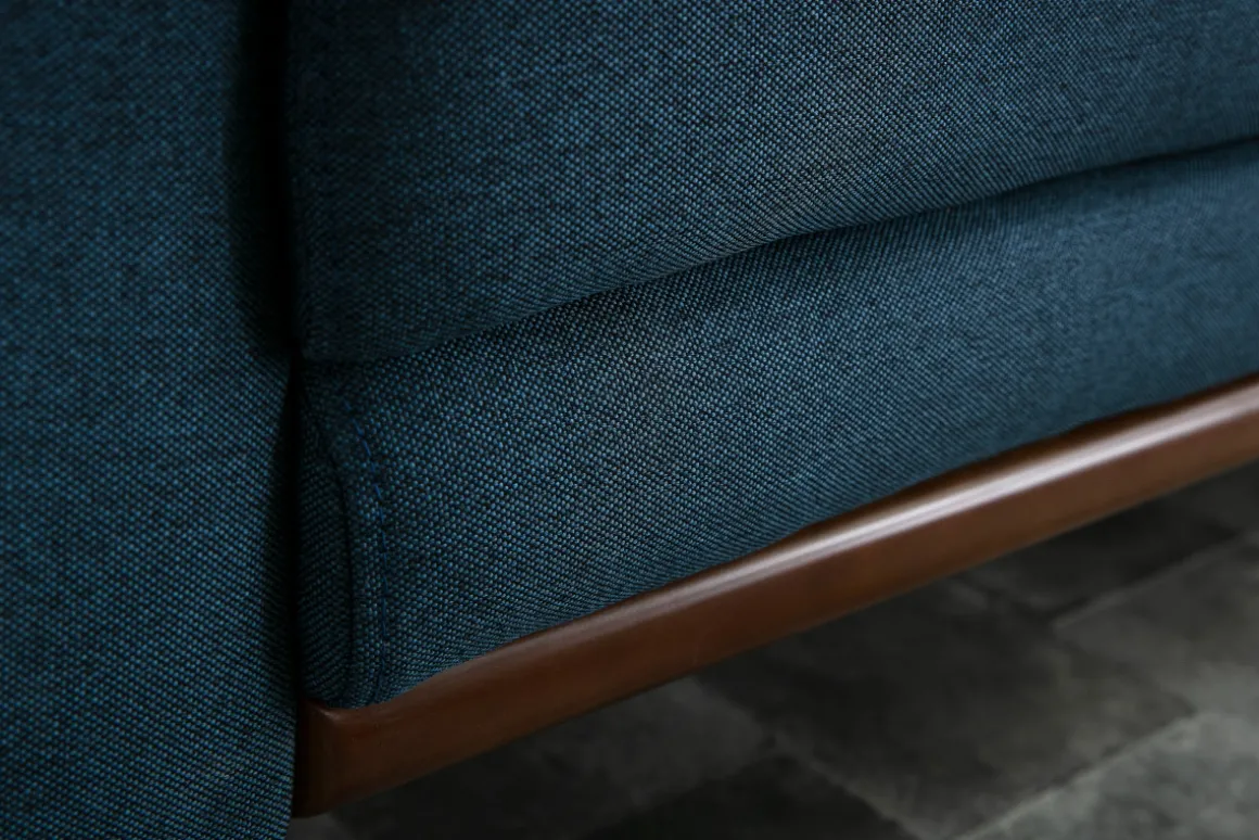 Miliboo Canapé Design|Voir Tous Les Canapés-Canapé 2 places en tissu bleu foncé et bois foncé EKTOR