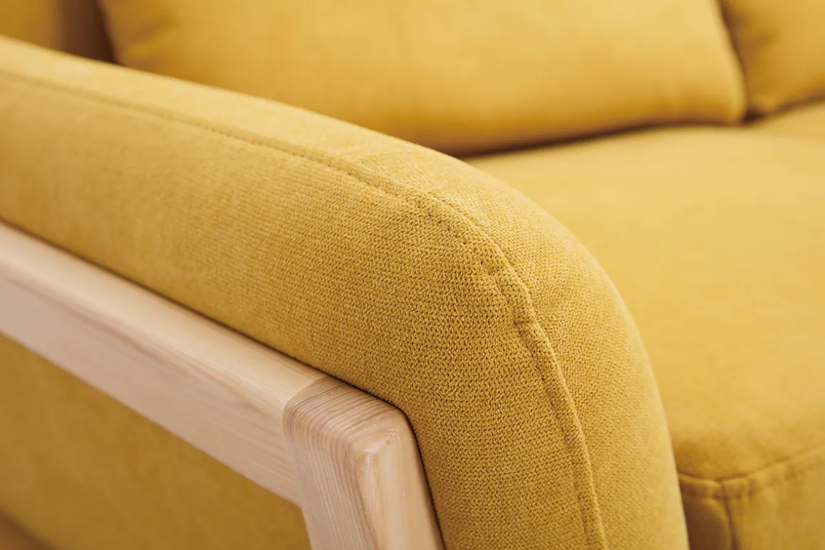 Miliboo Canapé Design|Voir Tous Les Canapés-Canapé scandinave 3 places en tissu effet velours jaune moutarde et bois clair YOKO