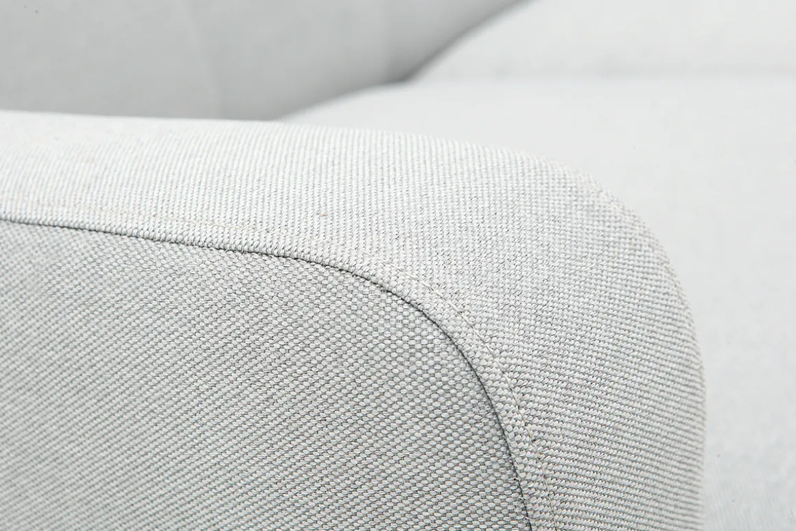 Miliboo Canapé Design|Voir Tous Les Canapés-Canapé scandinave 2 places en tissu gris clair et bois clair LUNA