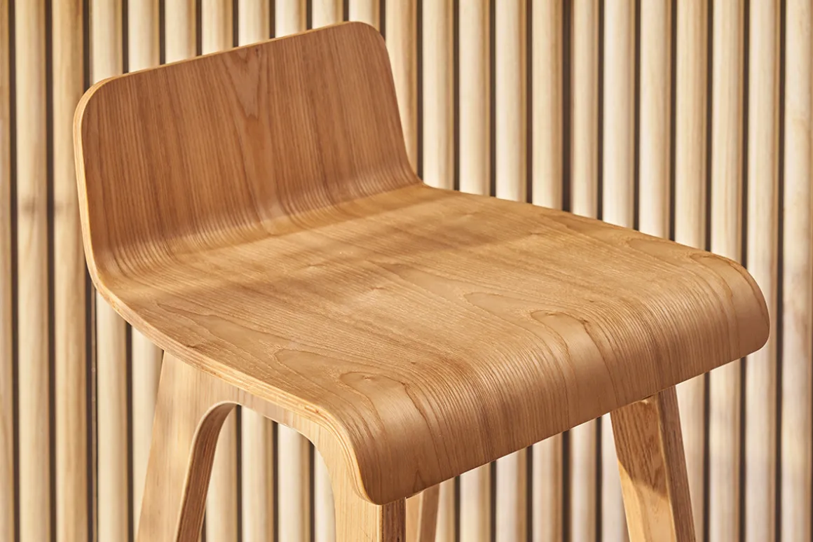 Miliboo Tabouret De Bar-Chaise de bar scandinave bois naturel H65 cm BALTIK