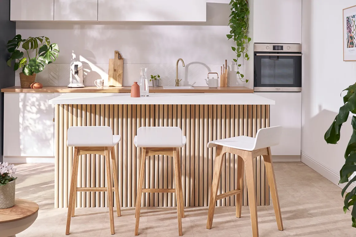 Miliboo Tabouret De Bar-Chaise de bar scandinave bois et blanc H65 cm BALTIK