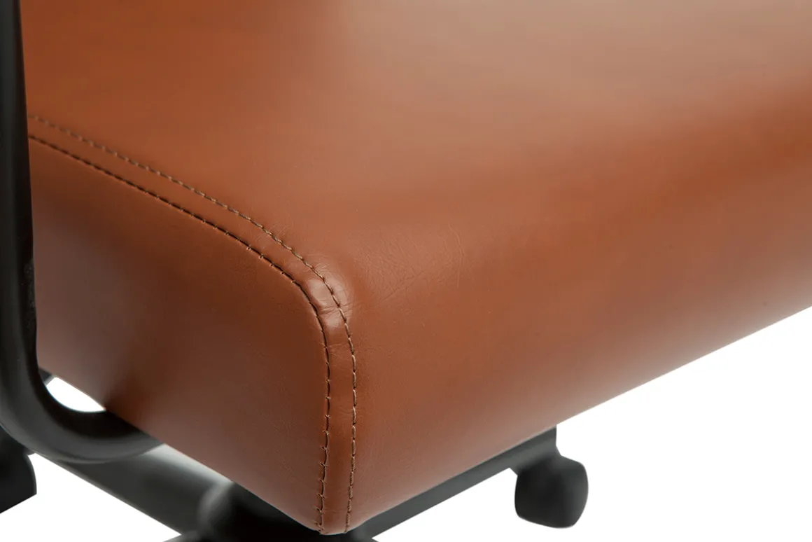 Miliboo Fauteuil De Bureau|Fauteuil De Bureau Petit Prix-Chaise de bureau à roulettes vintage marron et métal noir FLOKI