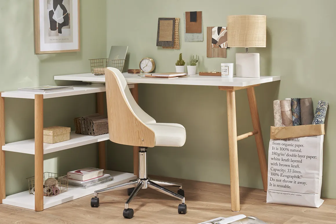 Miliboo Fauteuil De Bureau|Fauteuil De Bureau Petit Prix-Chaise de bureau à roulettes design blanc, bois clair et acier chromé QUINO