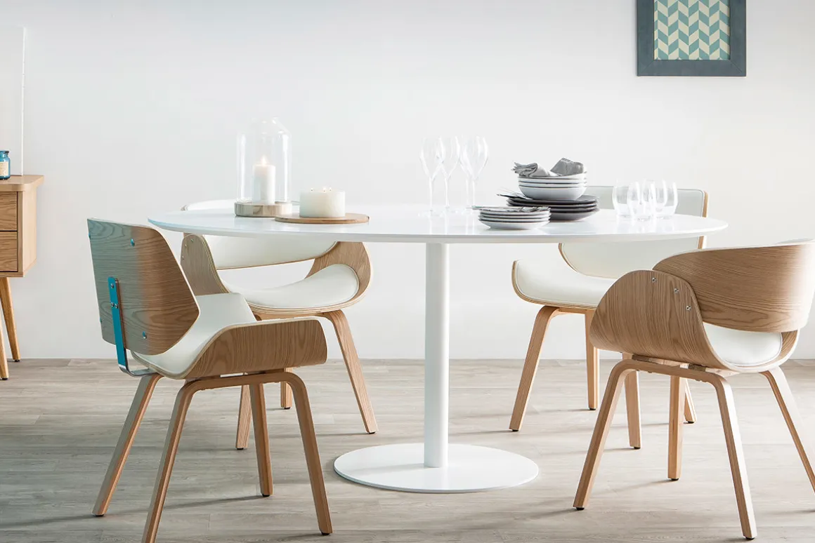 Miliboo Fauteuil Design|Voir Tous Les Fauteuils-Chaise design blanc et bois clair RUBBENS