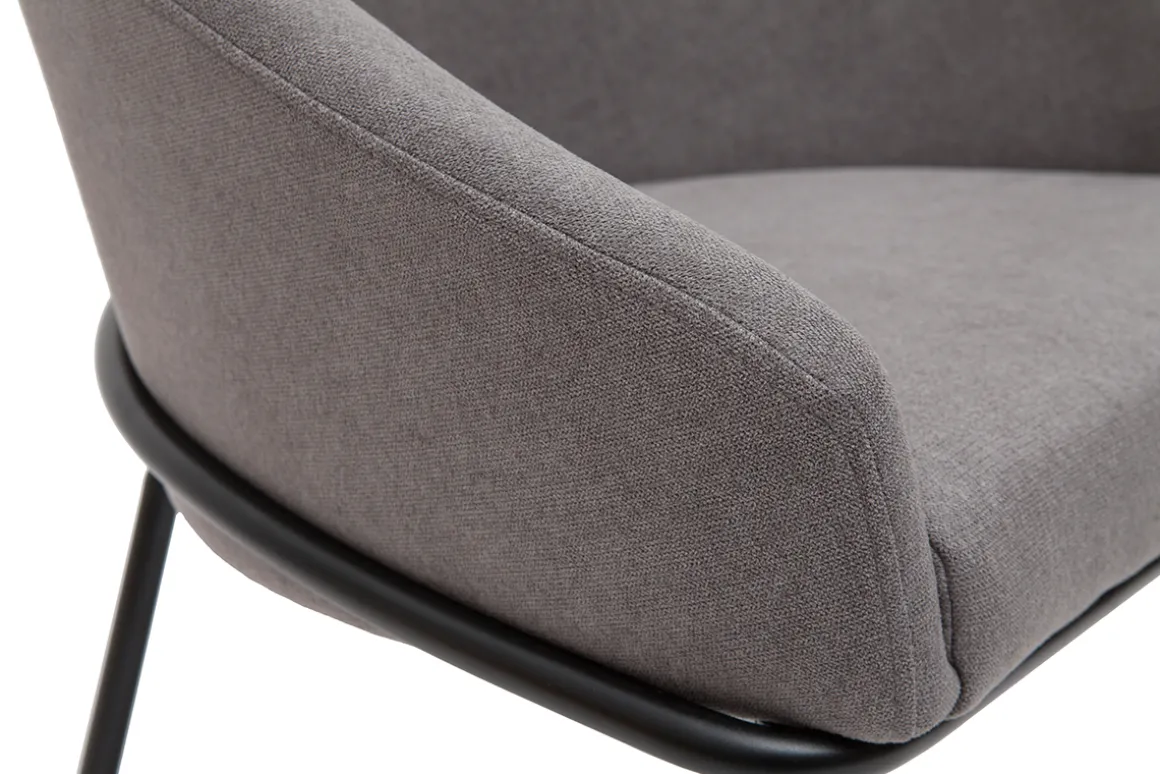 Miliboo Chaise Design-Chaise design en tissu effet velours gris et métal noir JENNA