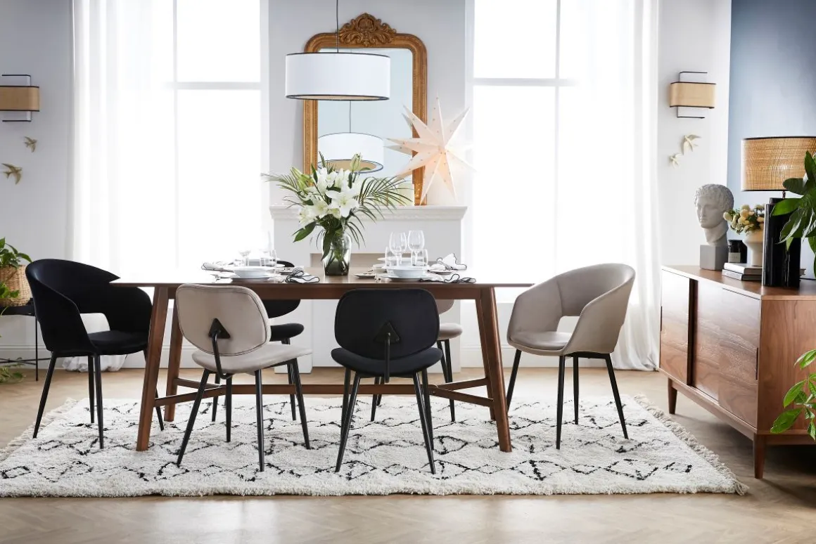 Miliboo Chaise Design-Chaise design noire en tissu velours et métal PRISMA