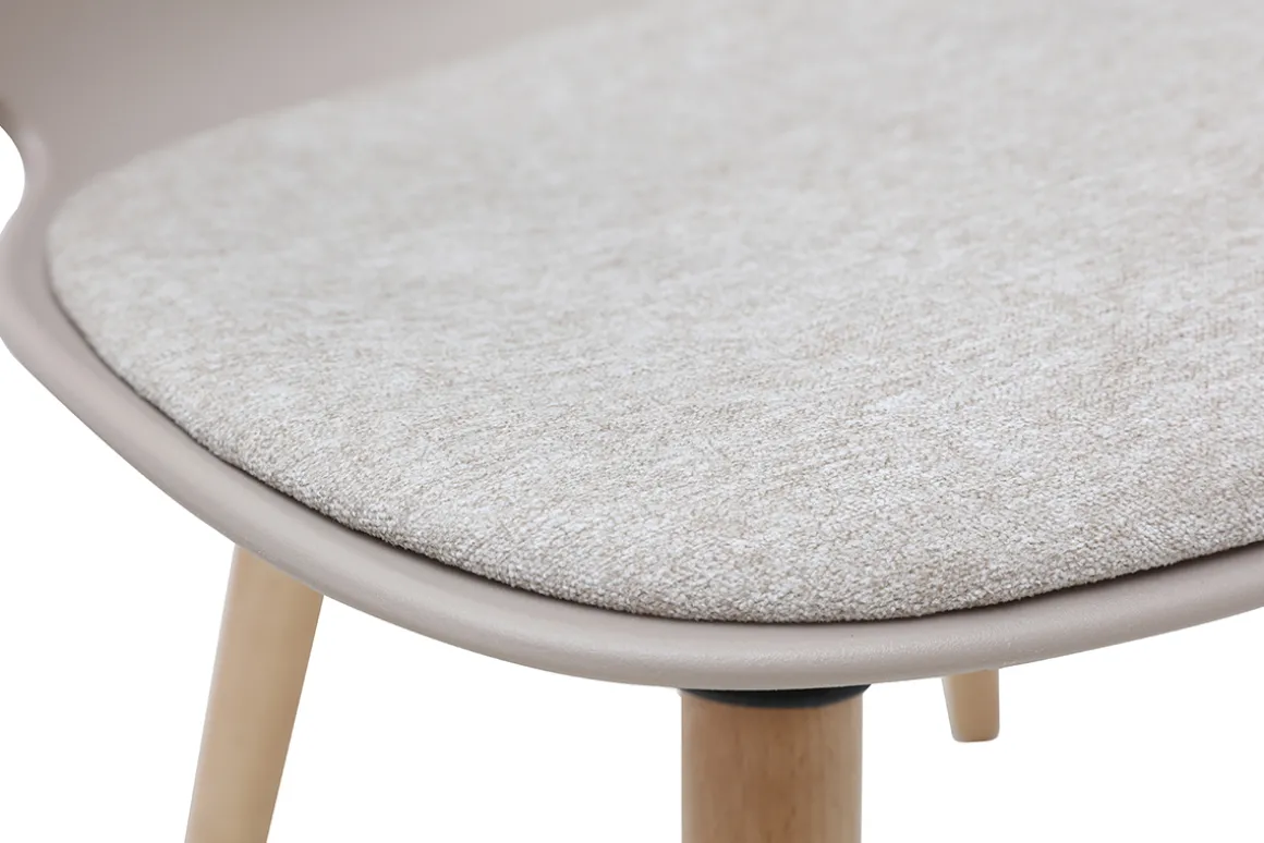 Miliboo Chaise Design-Chaise design taupe et bois clair WING