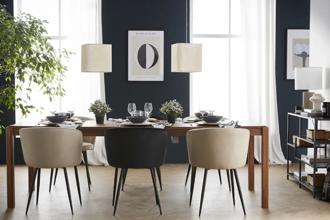 Miliboo Chaise Design-Chaises design en tissu effet velours beige et métal noir (lot de 2) SERIF