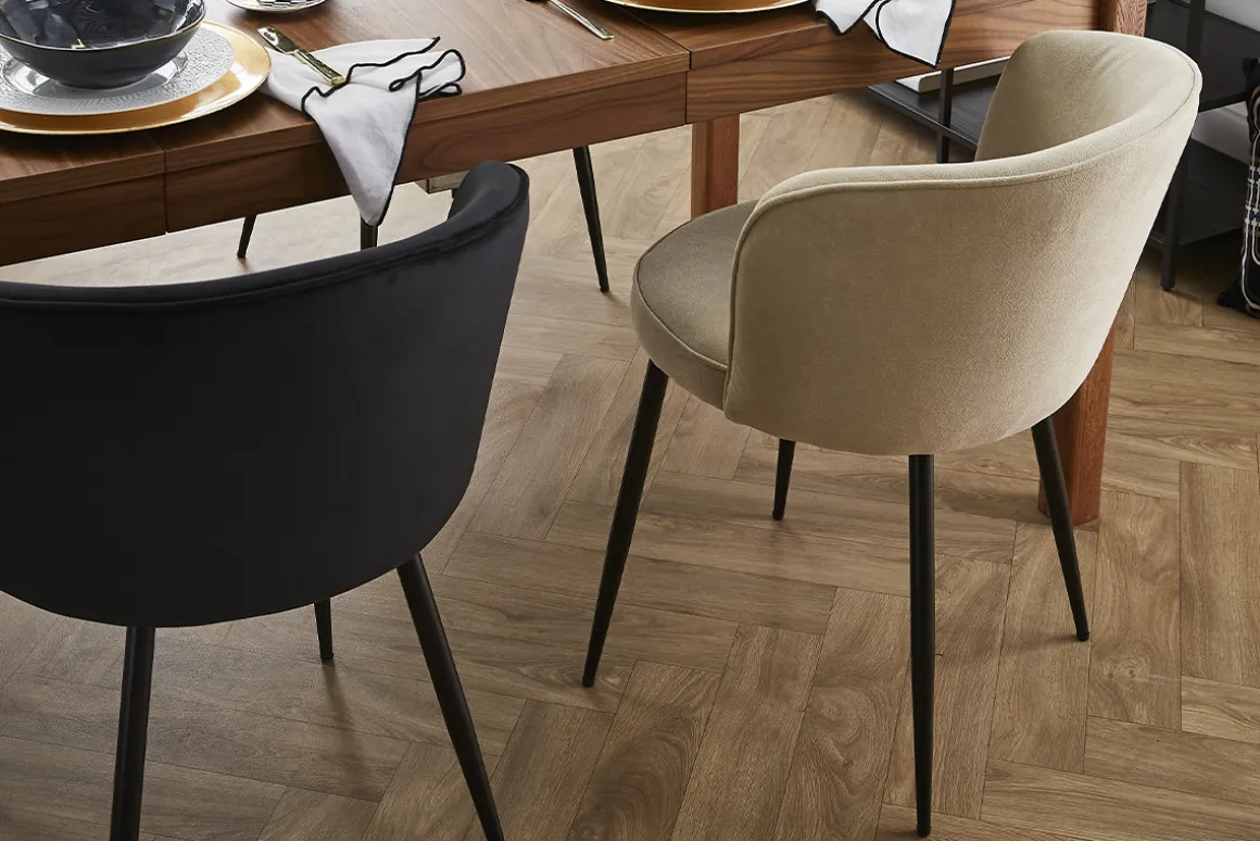 Miliboo Chaise Design-Chaises design en tissu effet velours beige et métal noir (lot de 2) SERIF