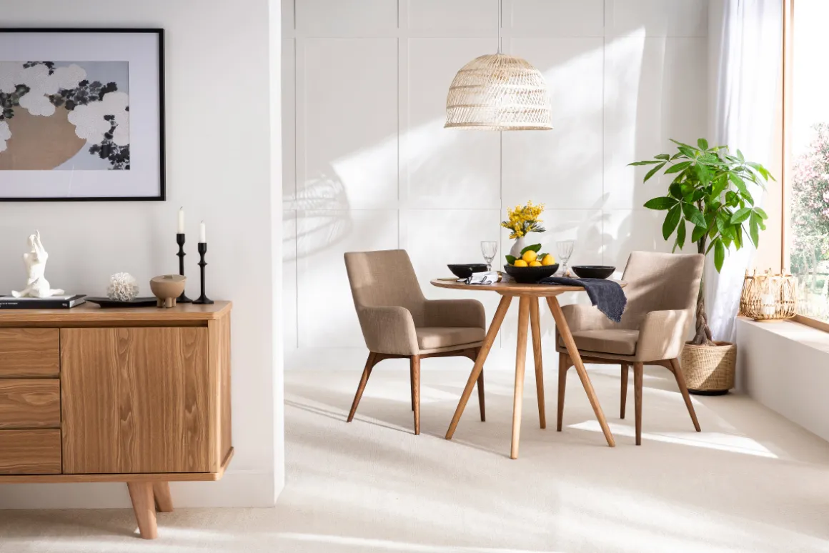 Miliboo Fauteuil Design|Voir Tous Les Fauteuils-Chaises en tissu beige et bois foncé (lot de 2) SHANA