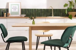 Miliboo Chaise Design-Chaises en tissu velours vert et métal noir (lot de 2) TOBIAS