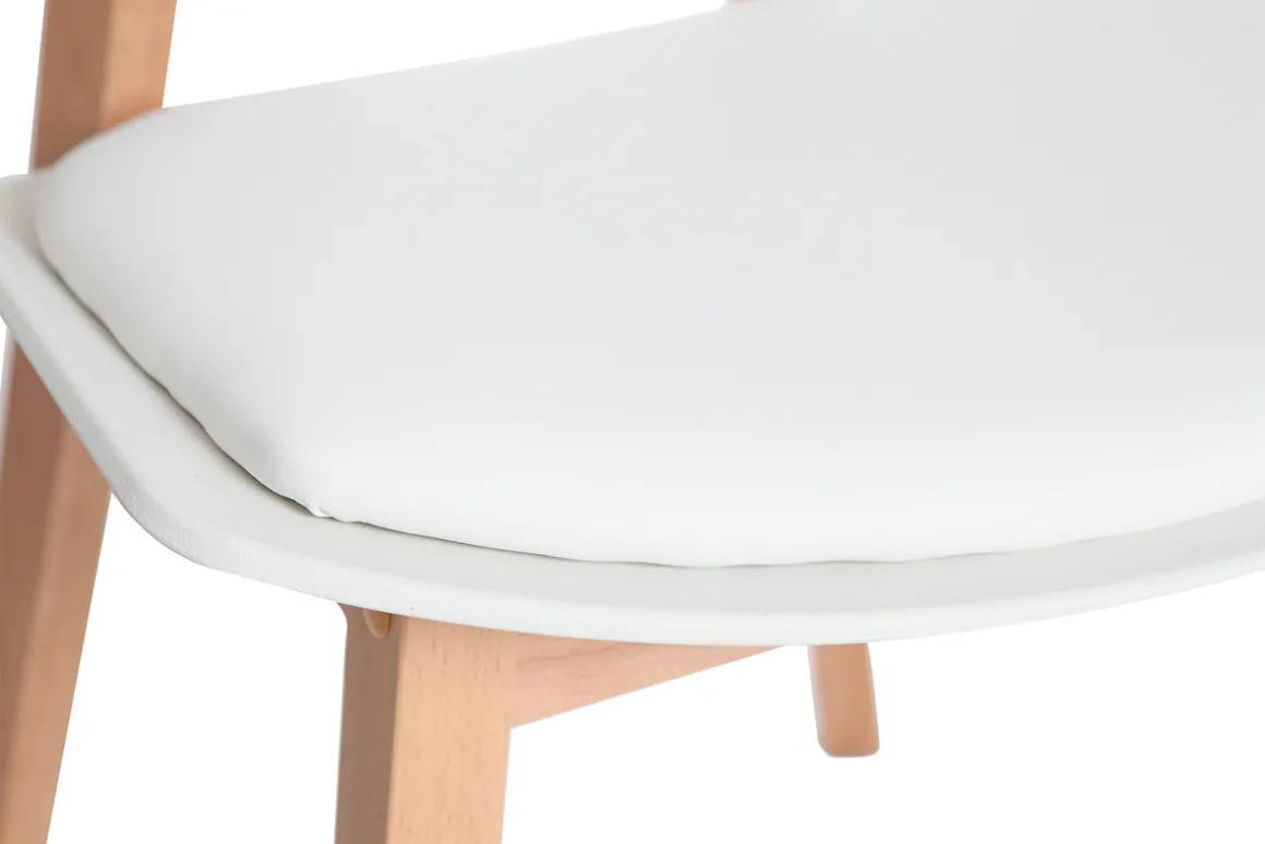Miliboo Chaise Design-Chaises scandinaves blanc et bois clair (lot de 2) BLOEM