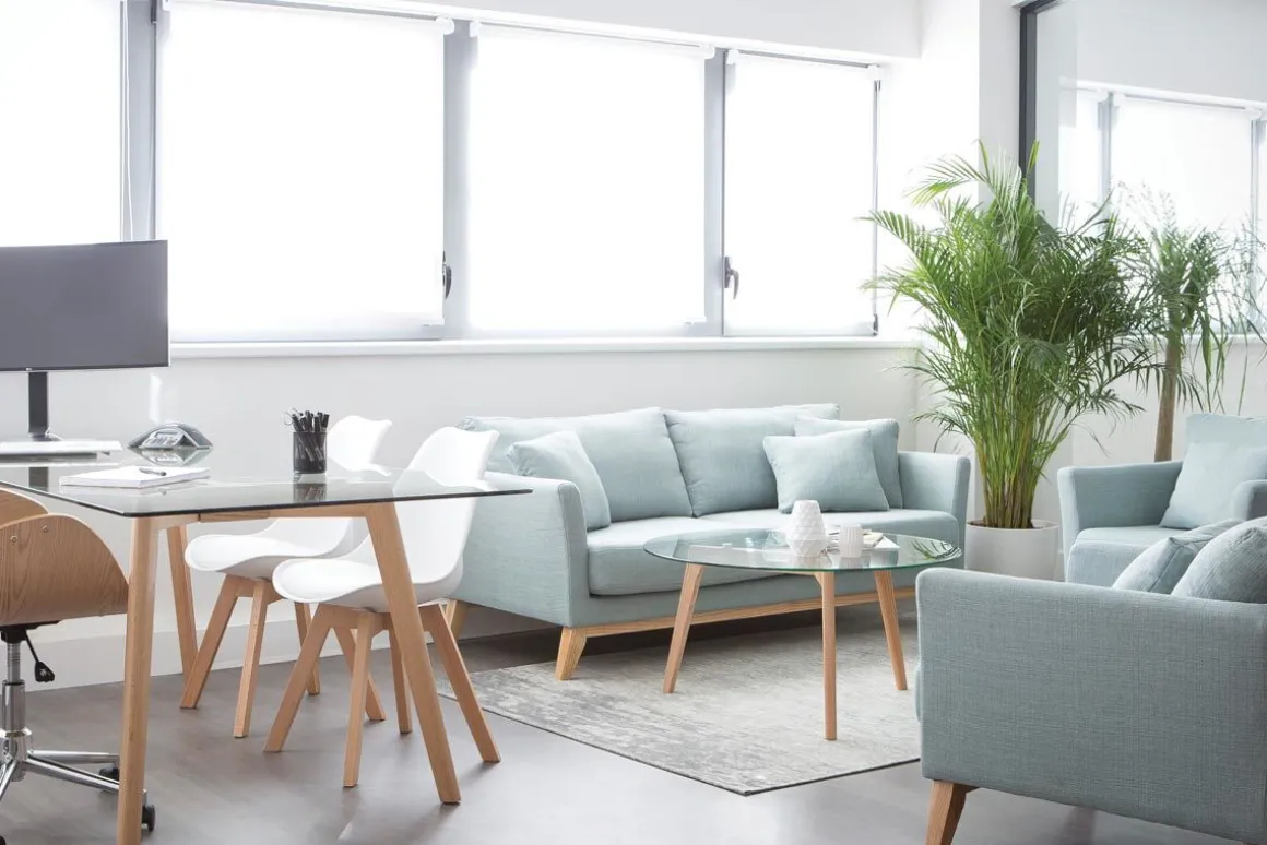 Miliboo Chaise Design-Chaises scandinaves gris et bois clair massif (lot de 4) PAULINE