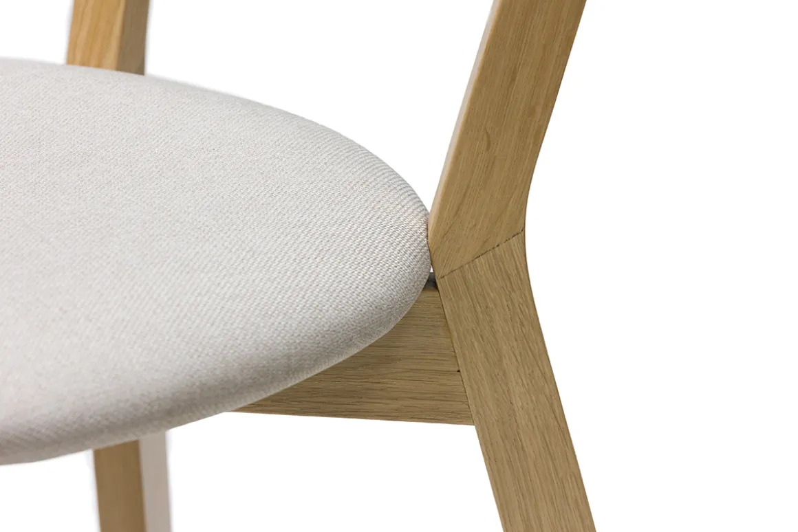 Miliboo Chaise Design-Chaises vintage en bois clair chêne et tissu beige (lot de 2) DOVE