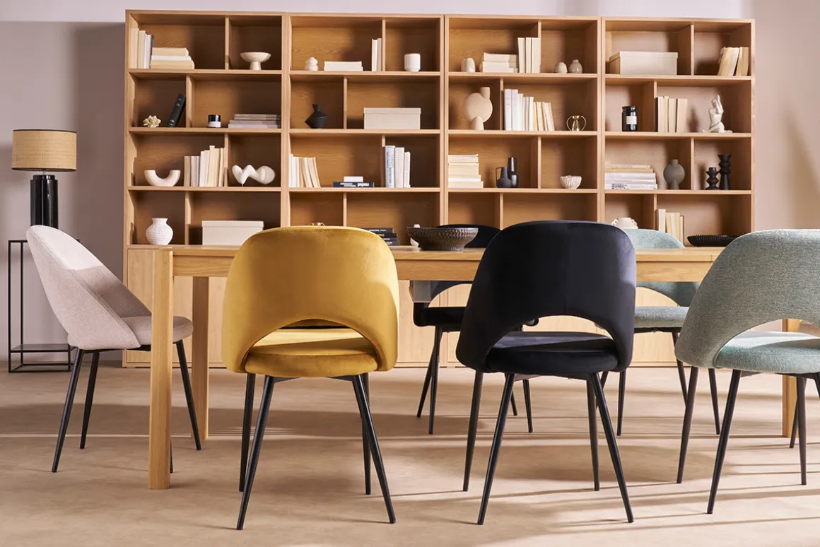 Miliboo Chaise Design-Chaises vintage noires en tissu velours et métal (lot de 2) COSETTE