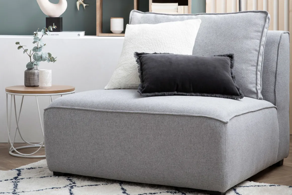 Miliboo Voir Tous Les Canapés|Fauteuil Design-Chauffeuse 1 place design en tissu gris clair PLURIEL