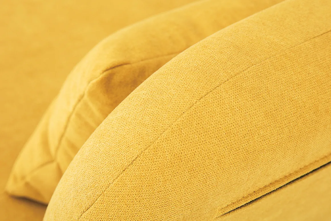 Miliboo Fauteuil Design|Voir Tous Les Fauteuils-Fauteuil convertible scandinave en tissu effet velours jaune moutarde et bois clair AMIKO