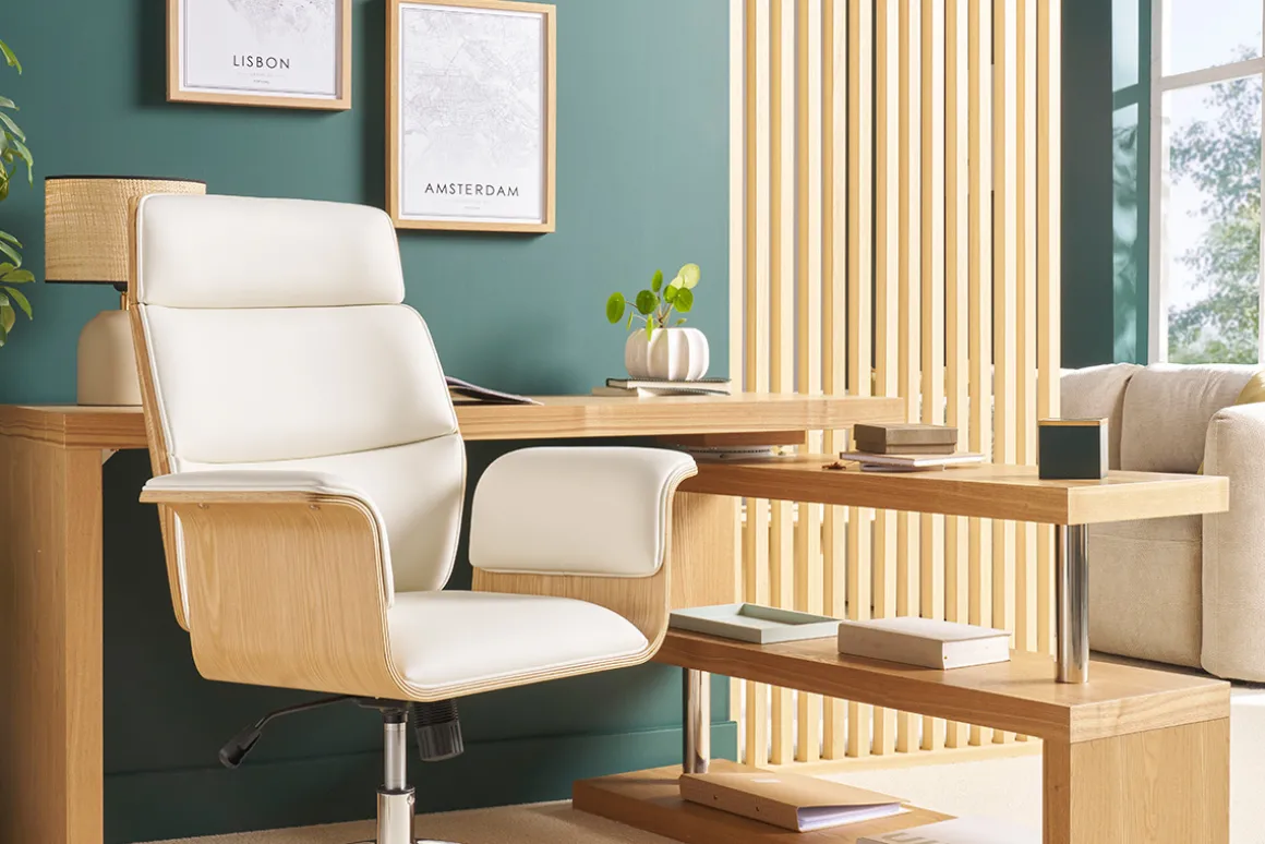 Miliboo Fauteuil De Bureau-Fauteuil de bureau à roulettes design blanc, bois clair et acier chromé ELON