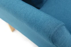 Miliboo Fauteuil Design|Voir Tous Les Fauteuils-Fauteuil scandinave déhoussable en tissu bleu canard et bois clair OSLO