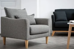 Miliboo Fauteuil Design|Voir Tous Les Fauteuils-Fauteuil scandinave en tissu gris et bois clair KATE