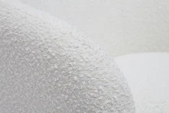 Miliboo Fauteuil Design|Voir Tous Les Fauteuils-Fauteuil scandinave en tissu effet laine bouclée blanc cassé et bois clair MAGGIE