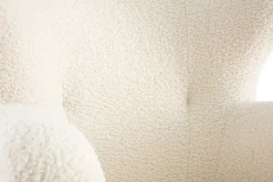 Miliboo Fauteuil Design|Voir Tous Les Fauteuils-Fauteuil scandinave en tissu effet peau de mouton blanc et bois clair KORO