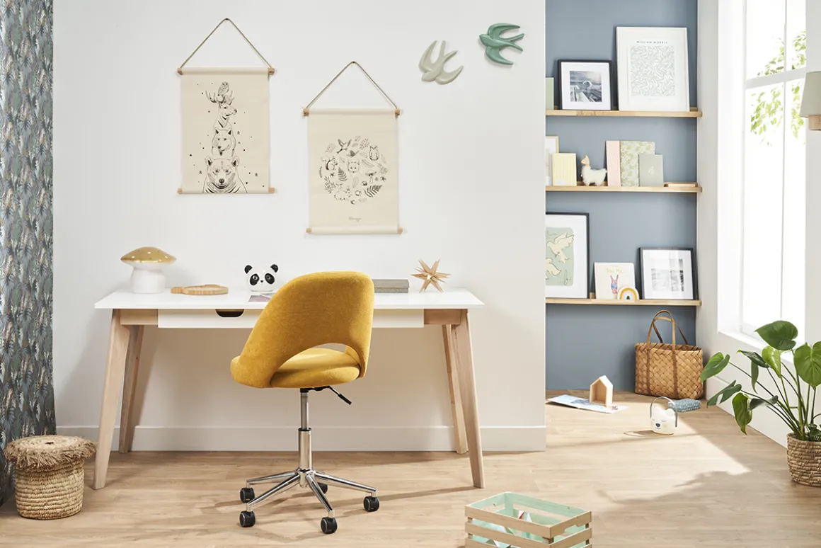 Miliboo Accessoire & Déco Enfant|Décoration Murale-Kakemono enfant tableau en toile suspendue illustration forêt d'automne L40 x H60 cm FORET