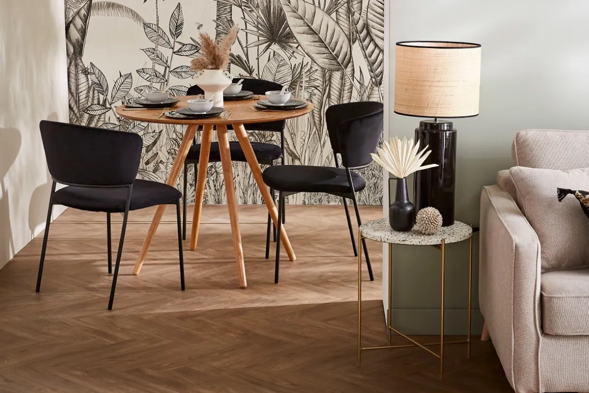 Miliboo Lampe À Poser|Lampe À Poser-Lampe à poser en céramique émaillée noire et abat-jour en raphia naturel H64 cm MAJES