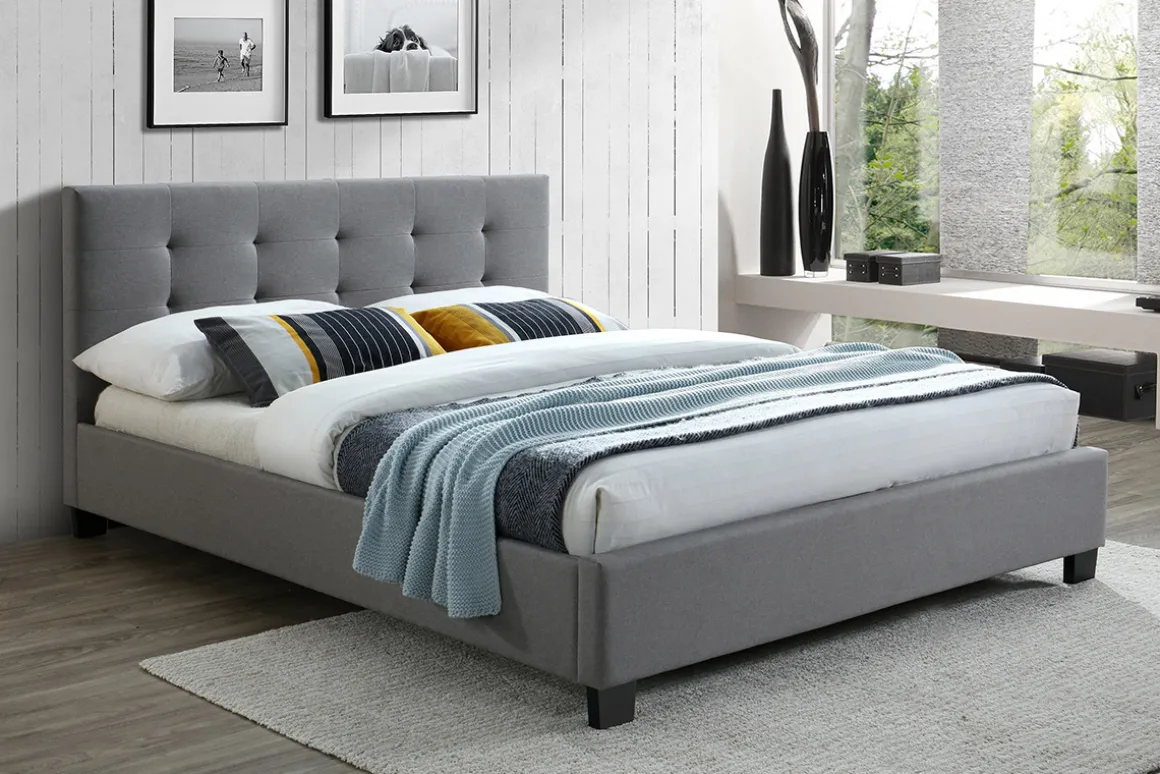 Miliboo Lit Adulte-Lit 2 places 160x200 en tissu gris clair capitonné DANAE