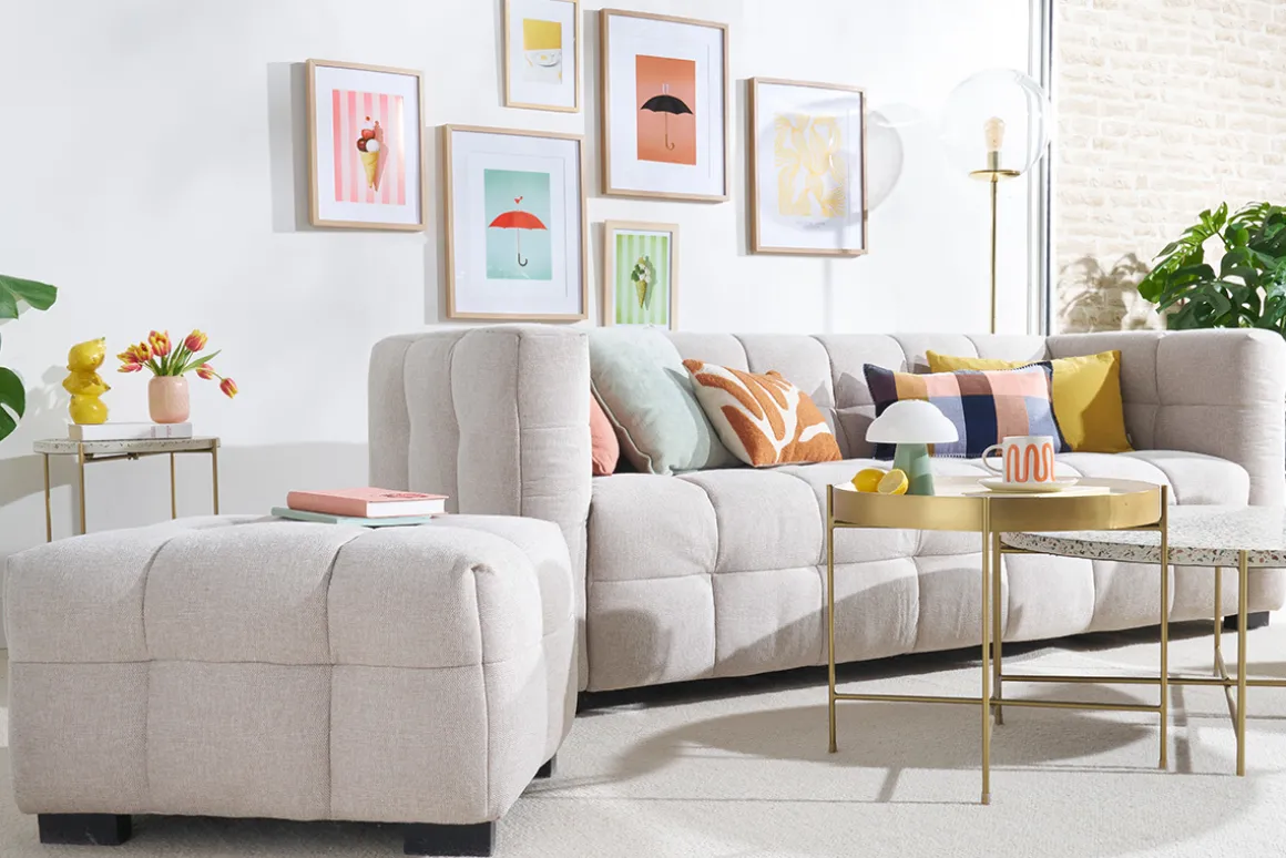 Miliboo Pouf|Pouf-Pouf repose-pieds design en tissu effet velours texturé beige CORTO