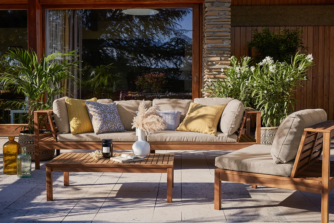 Miliboo Salon De Jardin-Salon de jardin d'angle 6 places en bois massif avec coussins déhoussables taupe BELIZE