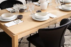 Miliboo Table Extensible-Table à manger extensible rallonges intégrées en bois clair chêne rectangulaire L125-238 cm AGALI