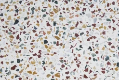 Miliboo Table D'appoint-Table d'appoint design ronde en terrazzo et métal doré D40 cm MEZZO