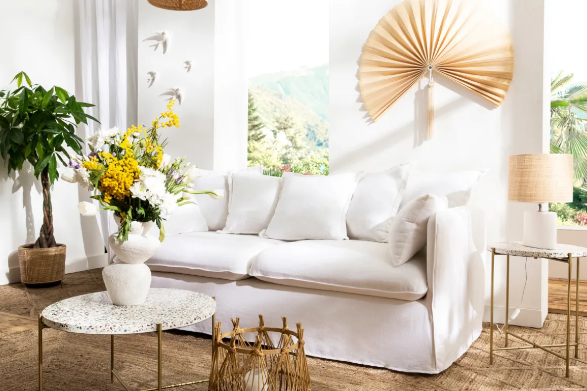 Miliboo Table D'appoint-Table d'appoint design ronde en terrazzo et métal doré D40 cm MEZZO