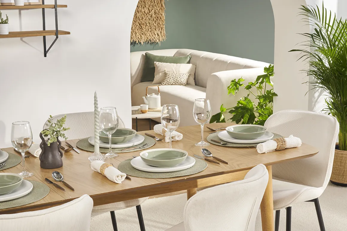 Miliboo Table Extensible-Table extensible rallonges intégrées rectangulaire en bois clair chêne L180-220 cm EGO