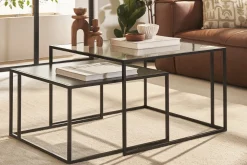 Miliboo Table Basse-Tables basses gigognes carrées design verre trempé et métal noir (lot de 2) TAHL