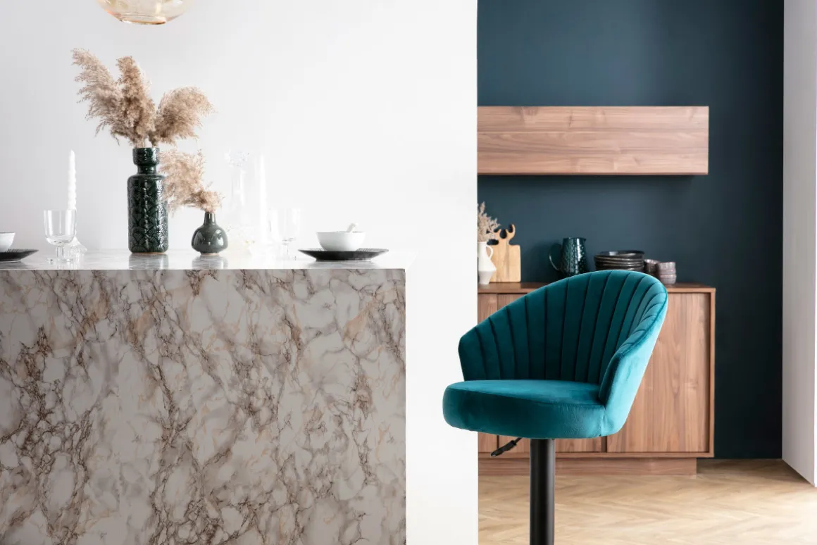 Miliboo Tabouret De Bar-Tabouret de bar design réglable et pivotant en velours noir IZAAC