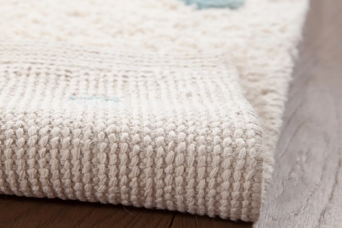 Miliboo Accessoire & Déco Enfant|Tapis-Tapis enfant en coton beige motif pois multicolore 100 x 150 cm DADA