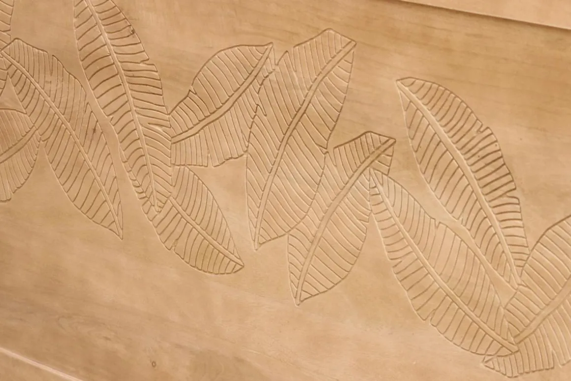 Miliboo Tête De Lit-Tête de lit en bois manguier massif gravé L165 cm VIBES