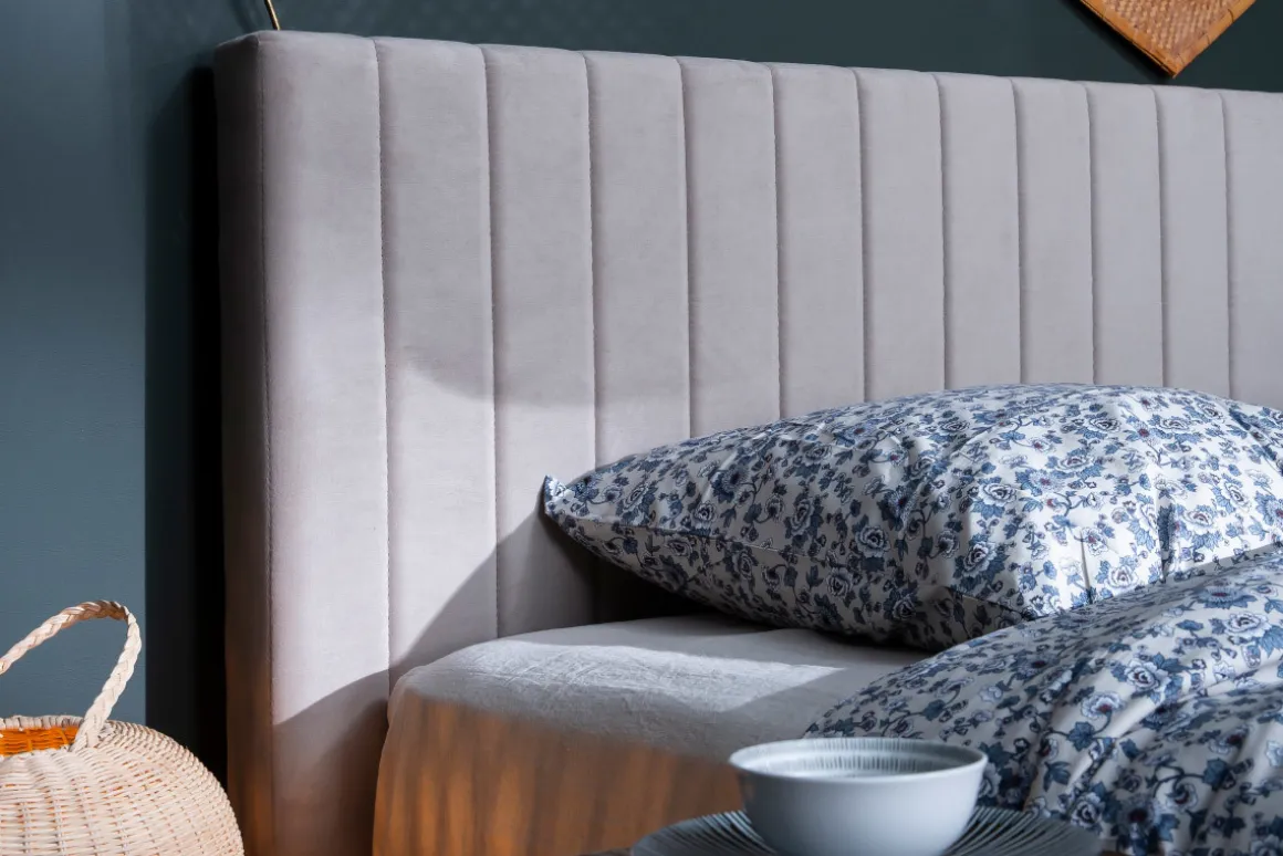 Miliboo Tête De Lit-Tête de lit en tissu velours bleu foncé L170 cm NEHA